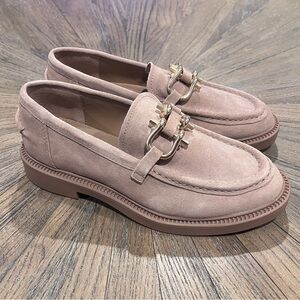 Steve Madden Kalon Tan Beige Suede Leather Gold Buckle Slip On Loafers Sz 6 NWOT